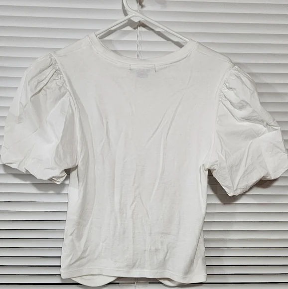 City Street Tee in WhiteCity Street Tee in White Sanctuary - Picture 4 of 4